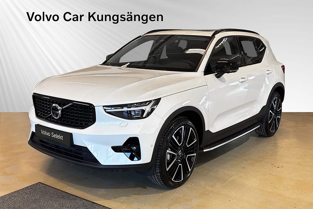 Volvo XC40 B4 FWD Bensin Ultra Dark 21" Lounge Pixel Komf...