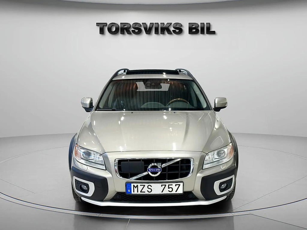 Volvo XC70 D5 AWD Geartronic Summum 2 Ägare - miniatyr 9