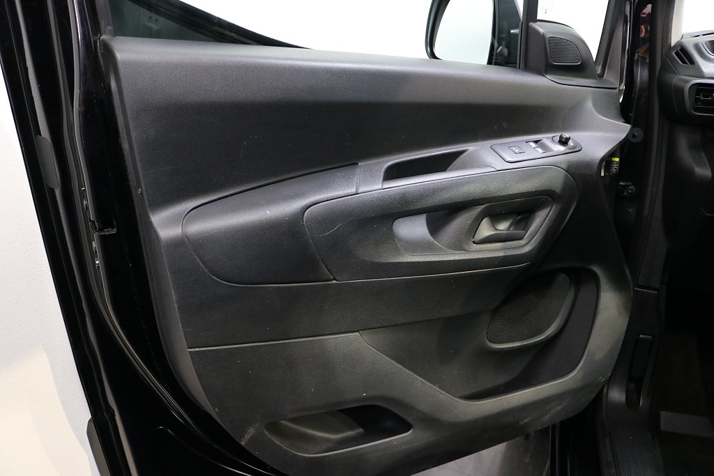 Opel Combo 2021 - miniatyr 8