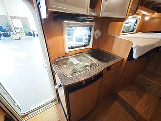 Husbil-integrerad Dethleffs Globebus 16 av 20