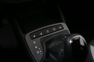 Halvkombi Hyundai i10 14 av 17