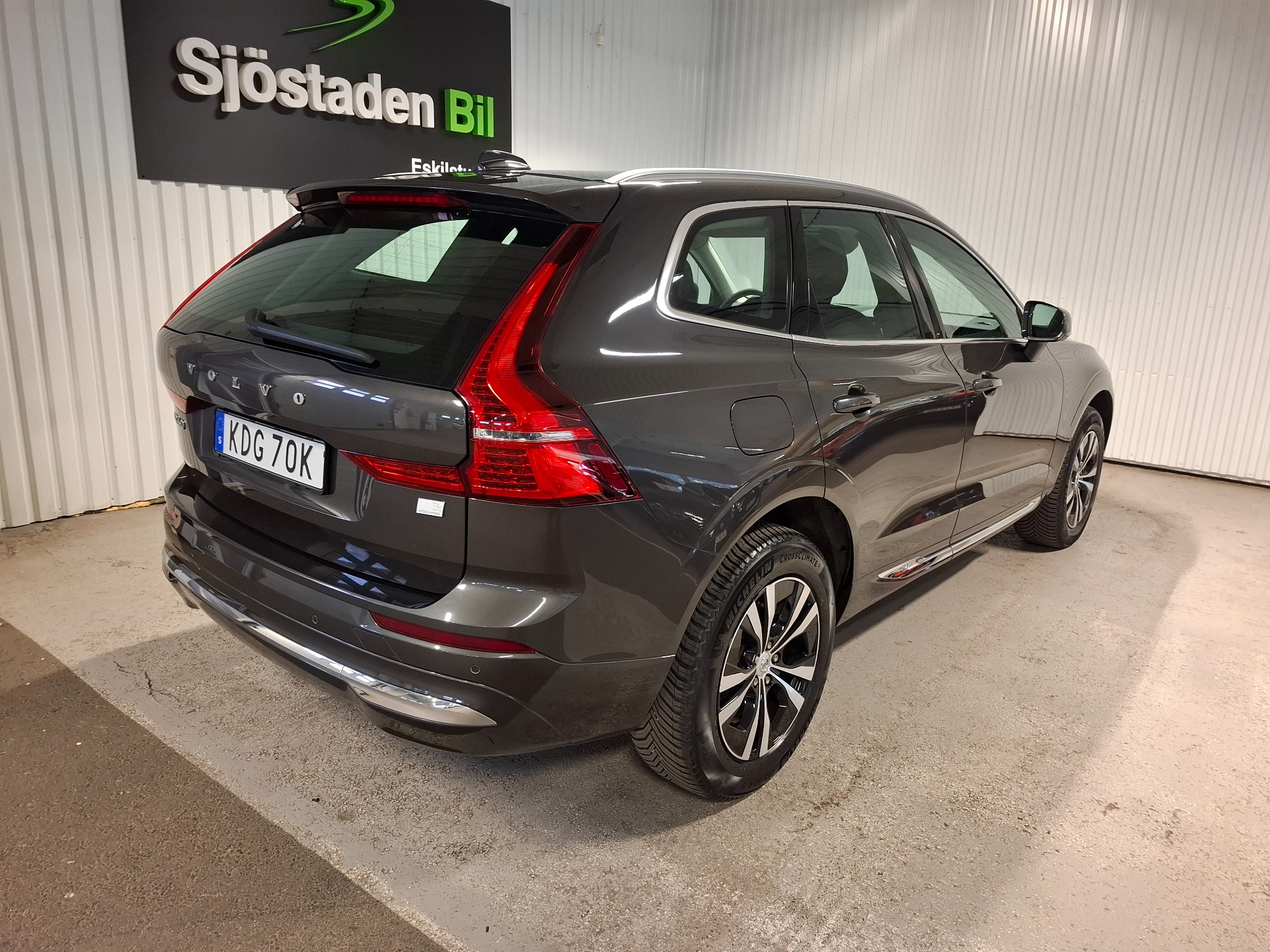 Volvo XC60 Recharge T6 350 18,8 kWh AWD 2023, bild 6/46