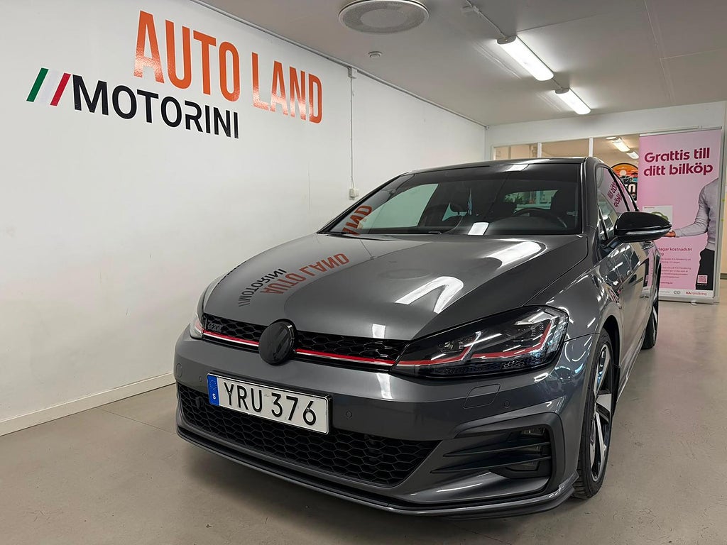 Volkswagen Golf GTI Performance 2.0 /Cockpit/Pano/Kamera/Dynaudio