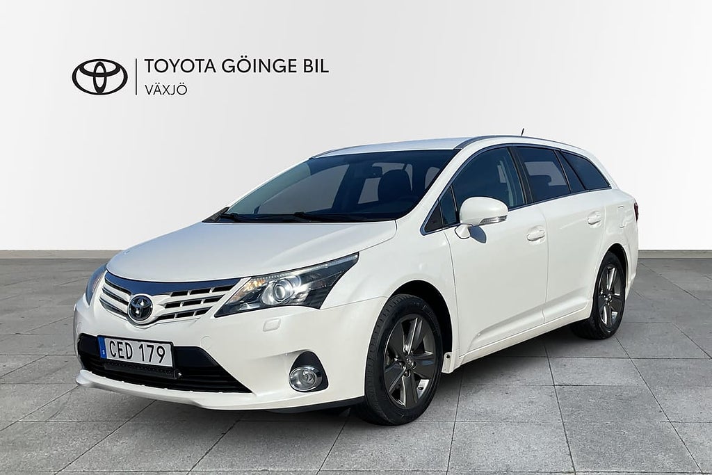 Toyota Avensis 1.8 147 hk Edition 50 Led-Ramp Drag V-hjul
