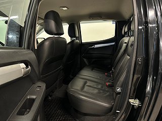 Isuzu D-Max Crew Cab 2.5 4WD Aut 163hk MOMS KÅPA SoV/MoK