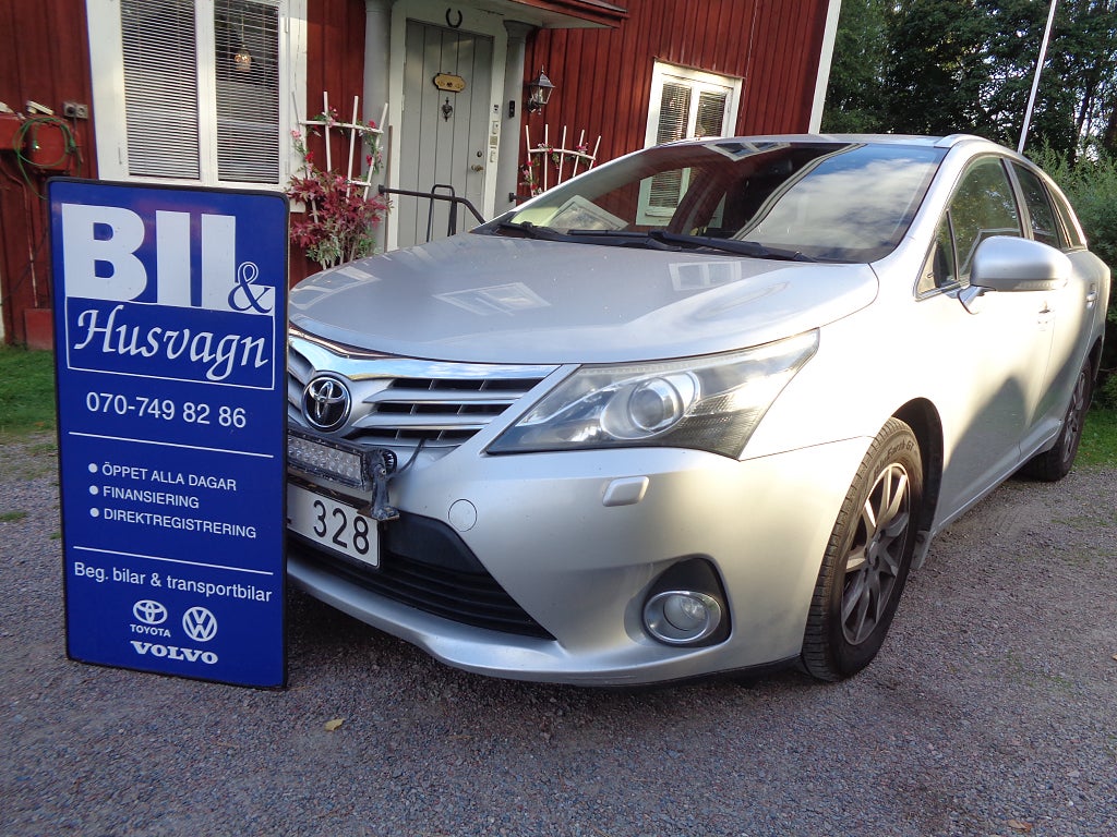 Toyota Avensis 2.0 D NYBES  U.A./BACKKAMERA/MV/FINANS/INBYTE