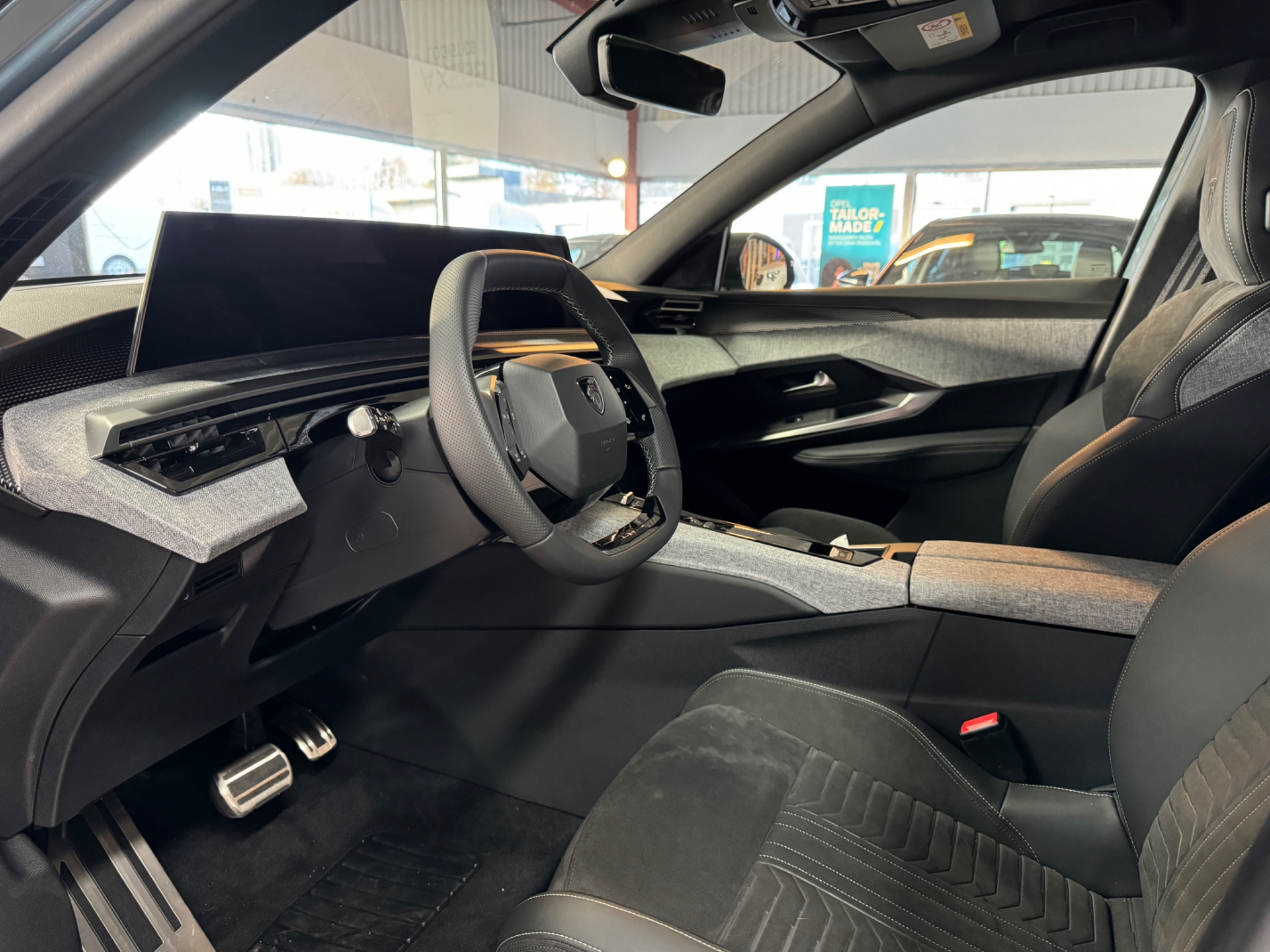 Peugeot 5008 GT Hybrid 7-sits 2024, kuva 6/42