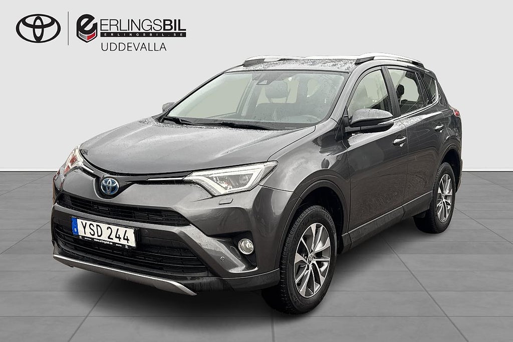 Toyota RAV4 2.5 HYBRID ACTIVE V-HJUL