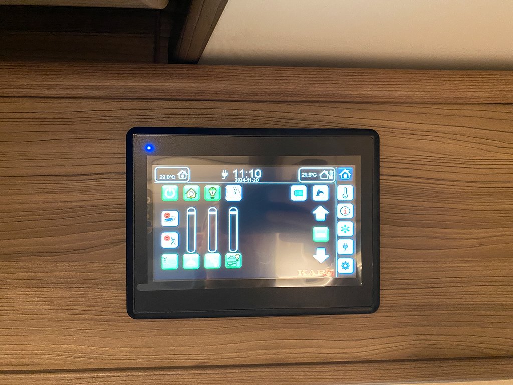 Kabe Royal x 780 LT /Taksäng/Adaptiv farth/Mercedes/Badrum Bak - Kabe