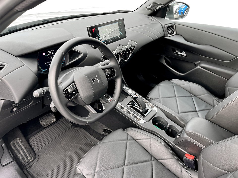 Bild på DS 3 Crossback E-Tense Exclusive 50kWh 136hk Aut - CARPLAY