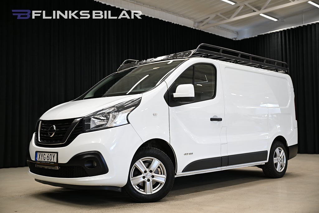 Nissan NV300 125HK Inredd|Drag|Värmare|GPS|Backkamera|EnÄgare