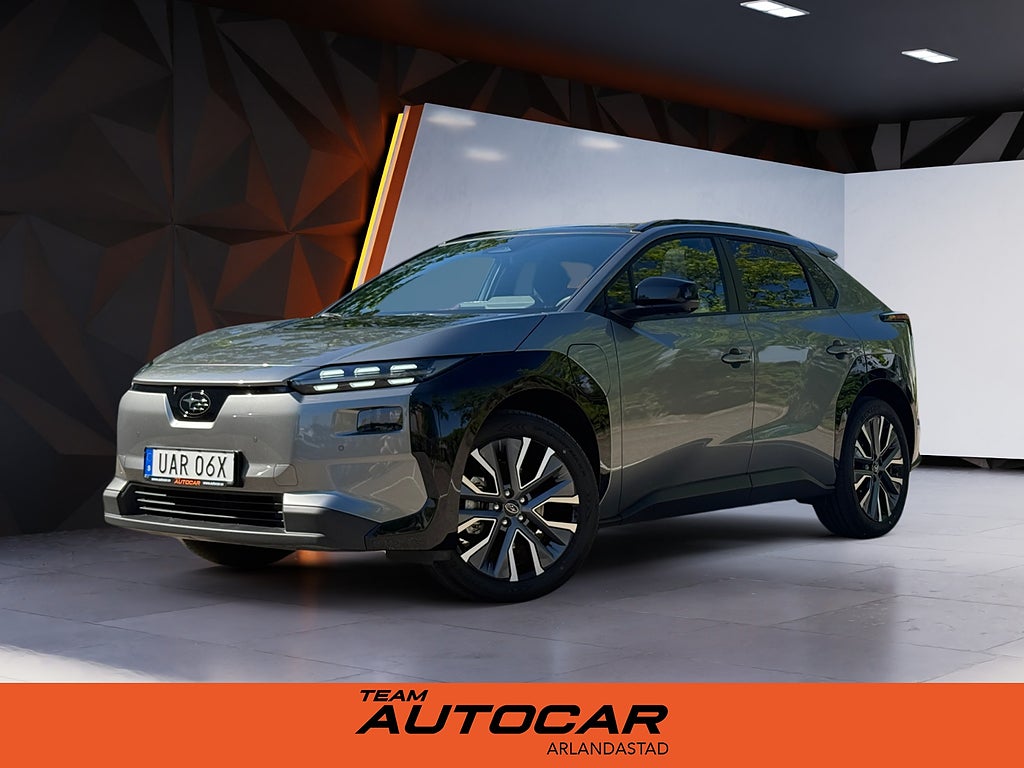 Subaru Solterra Touring+, 74.7 kWh AWD 343hk, Panorama, NYA MODELLEN