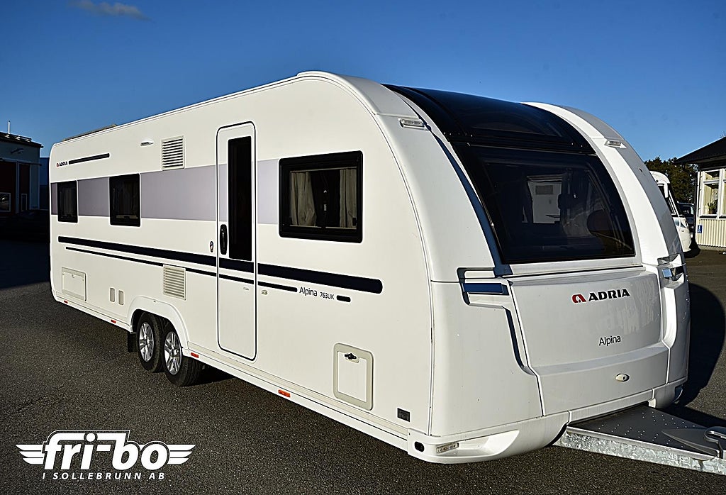 Adria 763 UK Alpina, Barnkammare