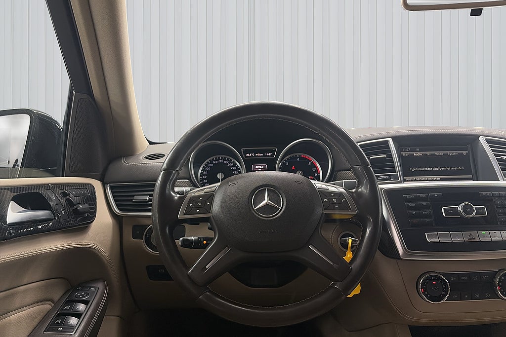 Mercedes-Benz ML 2013