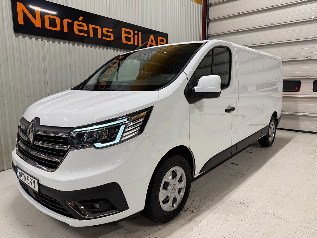 Renault trafic 2.0 dCi 170HK L2 NORDIC LINE LEASBAR/MOMS Euro 6