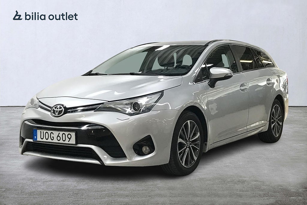 Toyota Avensis 2.0 Multidrive S Active Plus 152hk Drag Backkamera