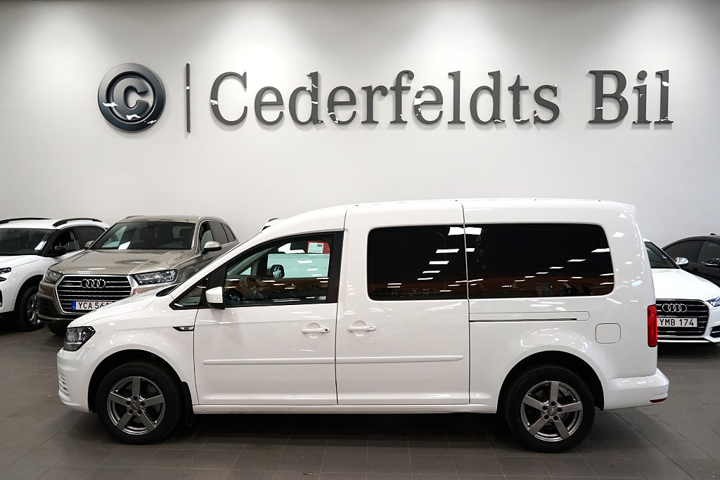 Volkswagen Caddy 1.4T Maxi Life 7-sits Mvärm Drag Nyserv Nybes LED-ramp 