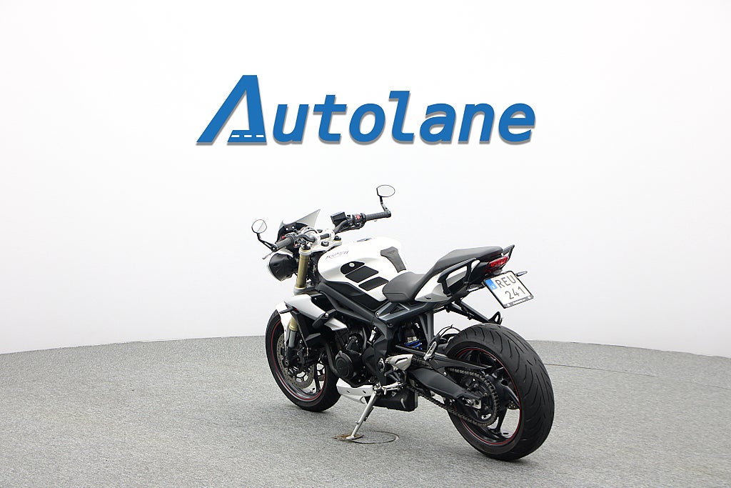 Triumph Street triple *Nyservad