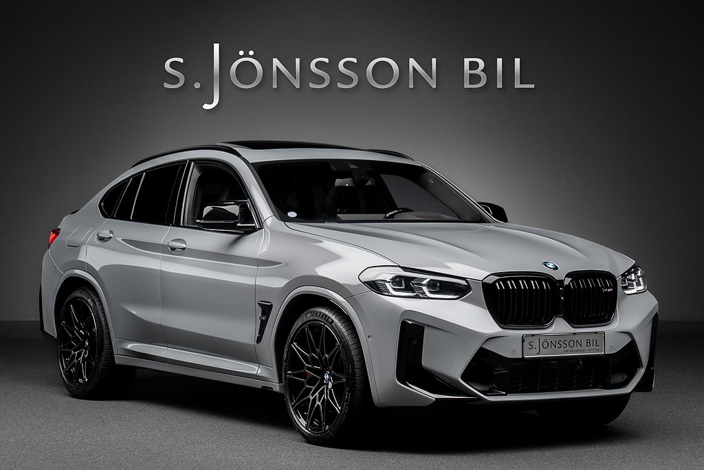 BMW X4 M Competition / Sportavgas / Head-Up