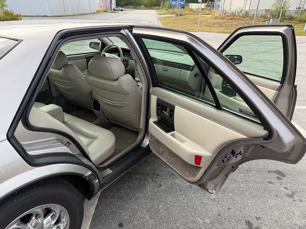 Cadillac Seville 4.6 V8 0kr insats 529kr/mån