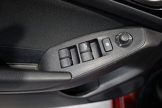 Halvkombi Mazda 3 9 av 17