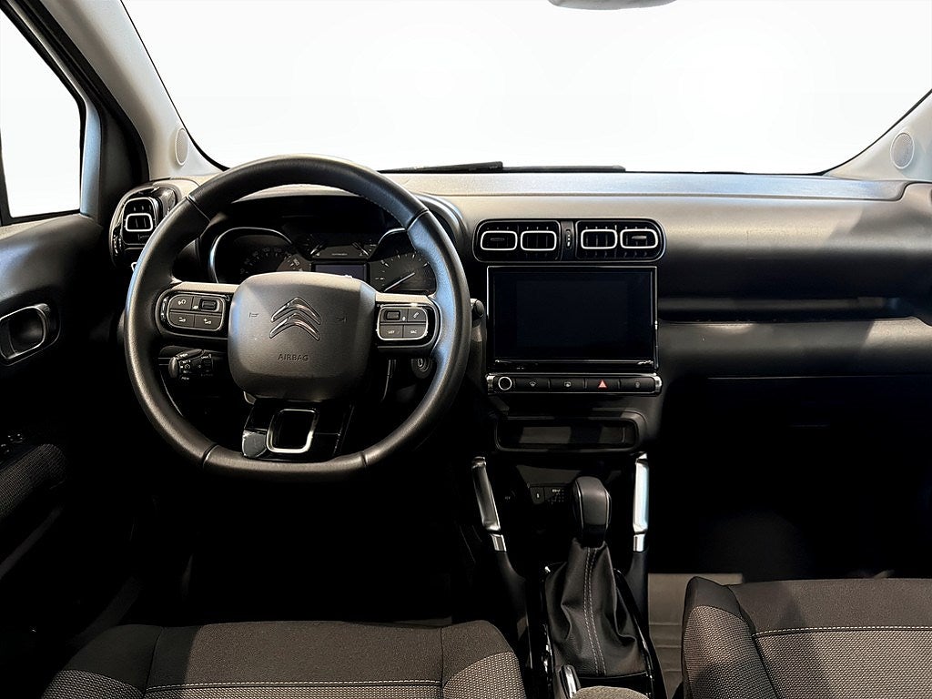 Bild på Citroën C3 Aircross Shine 1.2 PT 130hk Aut - CARPLAY, FARTHÅLLARE