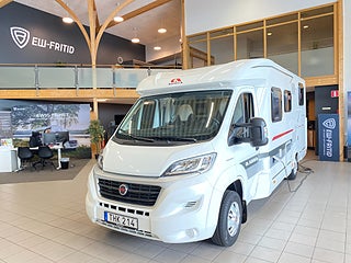 Husbil-halvintegrerad Adria CORAL 600 SL
