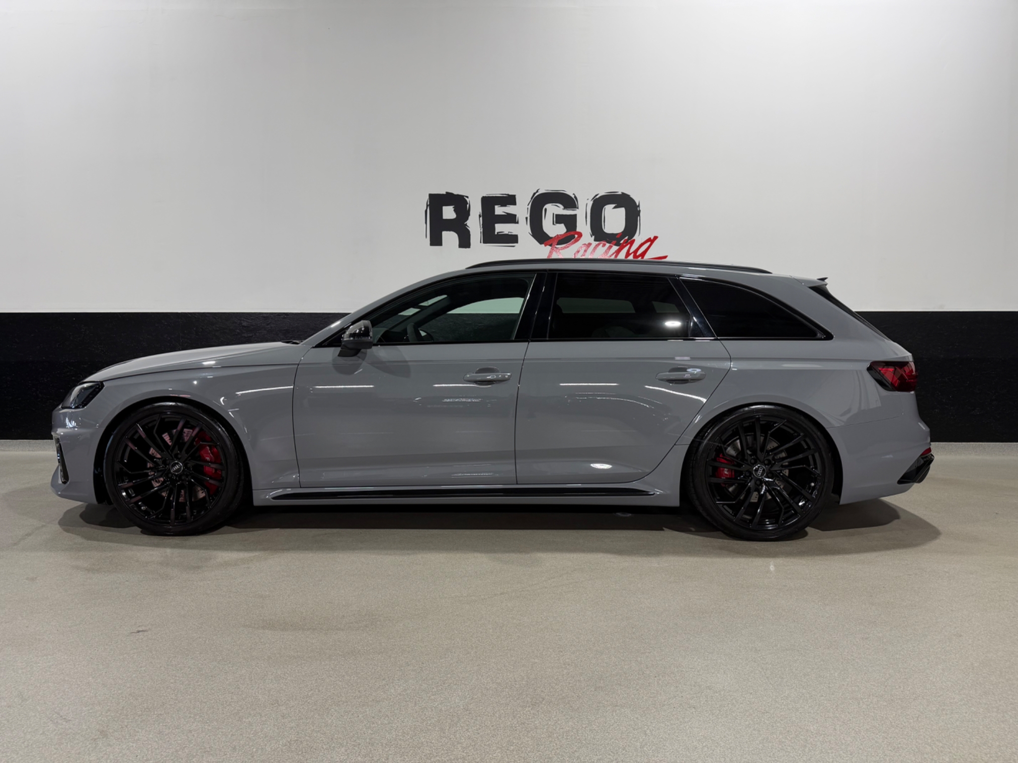 Audi RS4