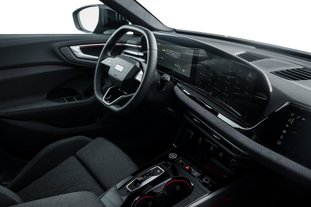 Gallery image 14 of 16