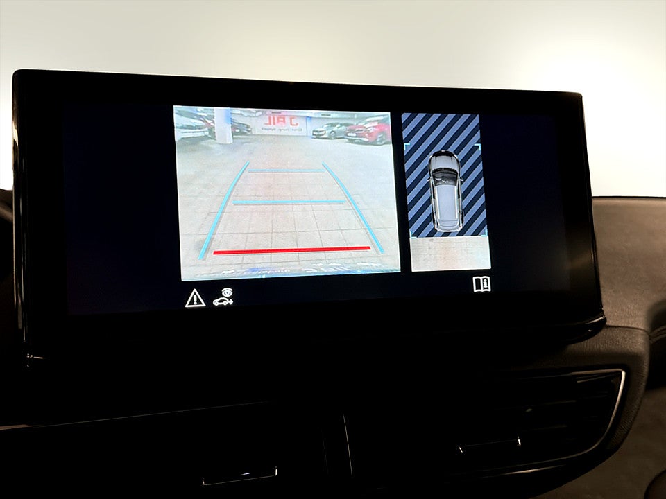 Bild på Peugeot 3008 GT 1.2 PT 130hk Aut B-KAMERA CARPLAY