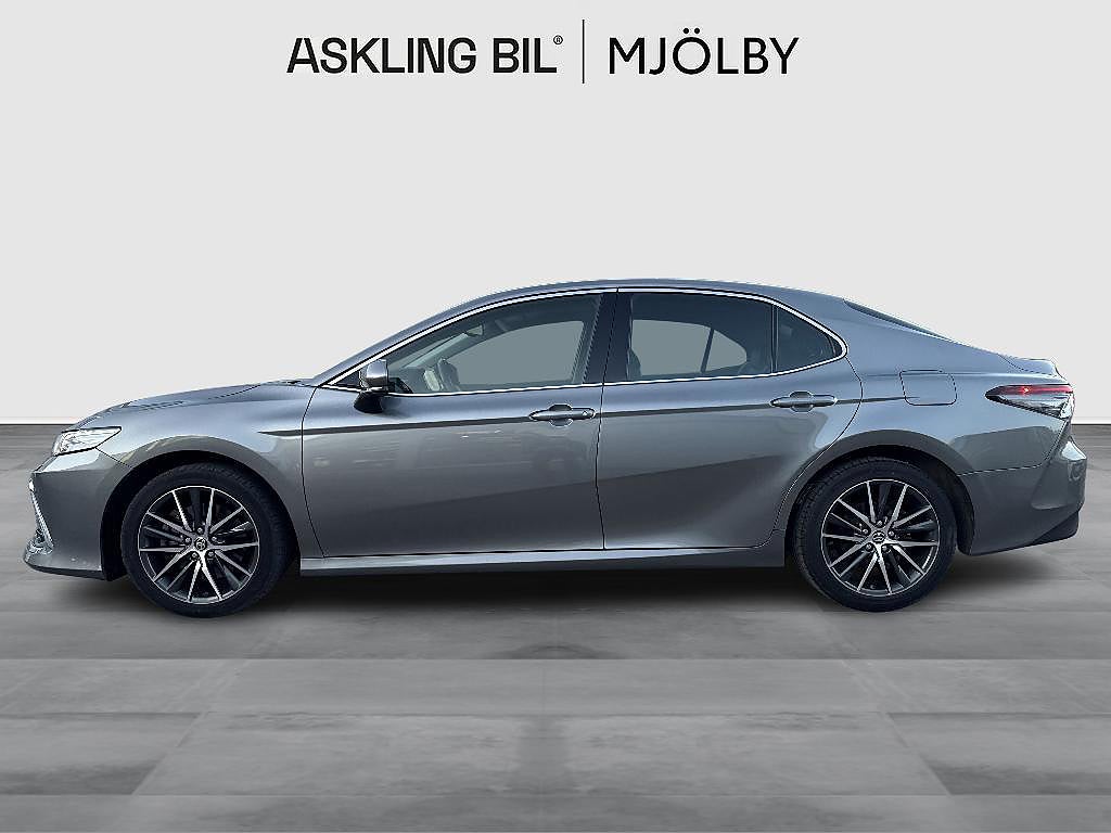 Toyota Camry 2022 - miniatyr 4