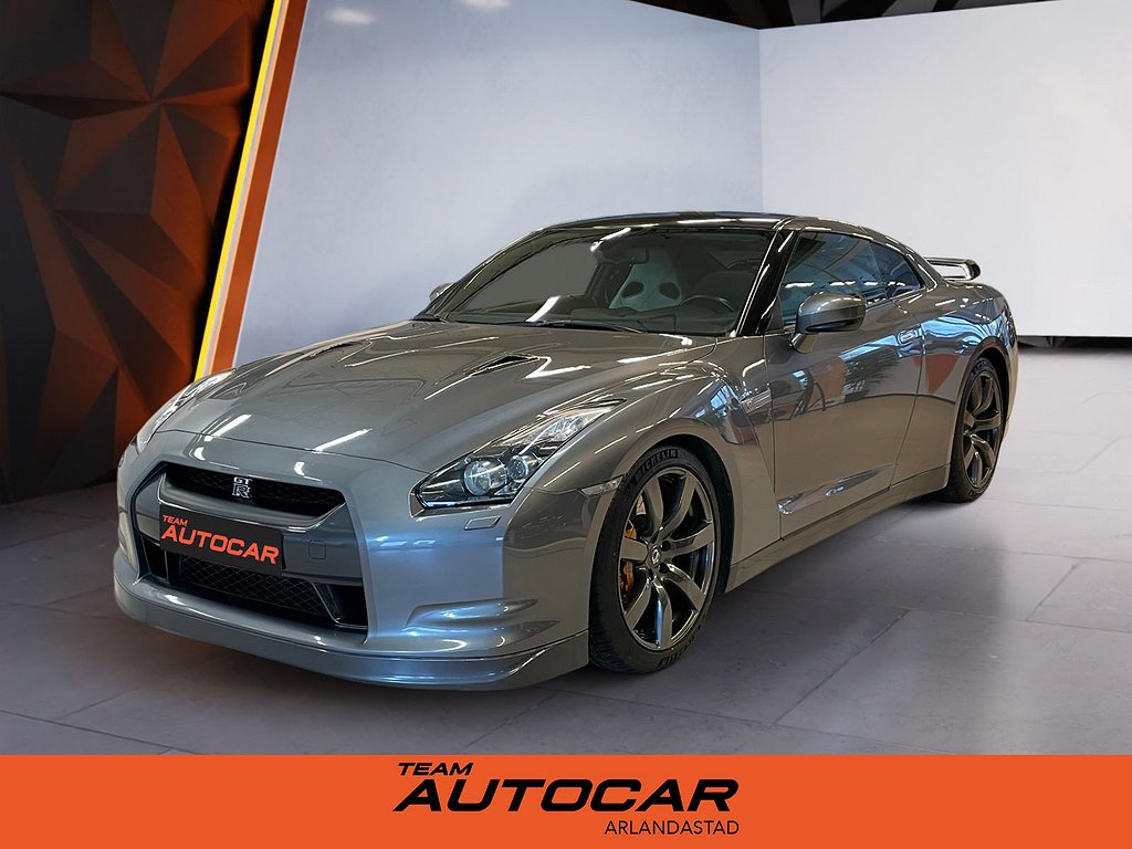 Nissan GT-R 3.8 V6 4x4 DCT 485HK/ 2-brukare / SV-Såld / BOSE