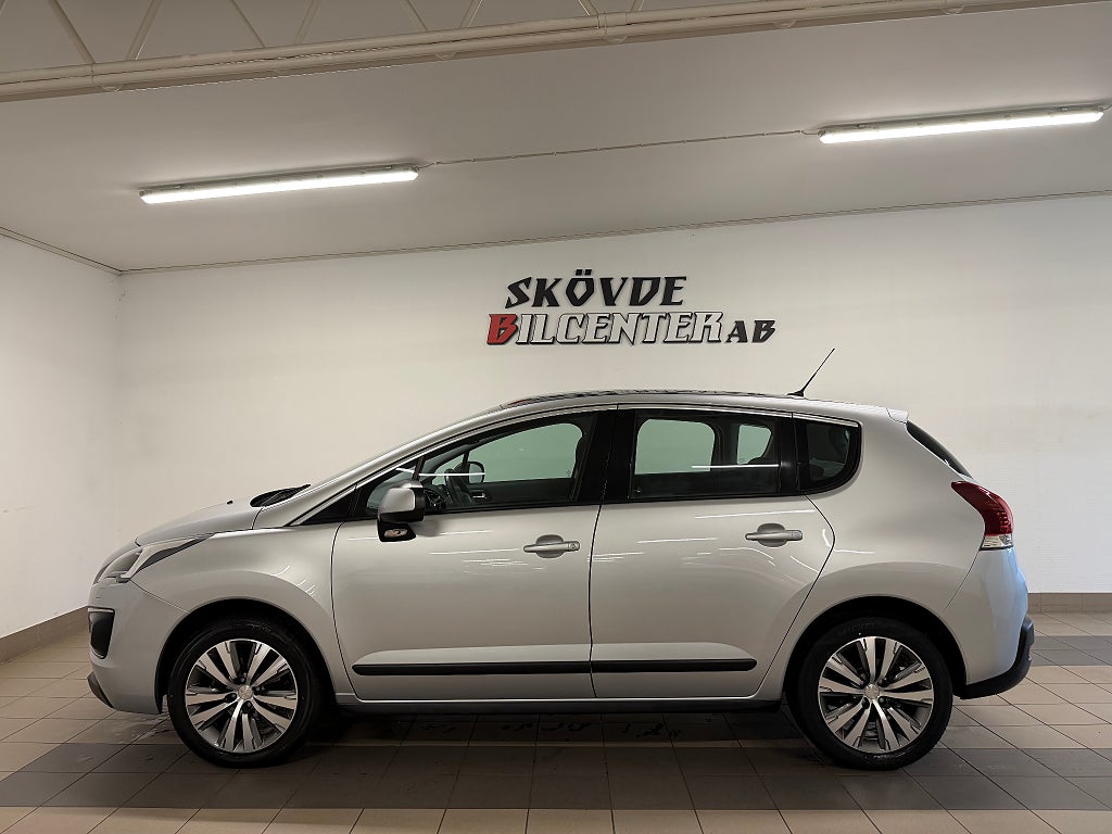 Peugeot 3008 1.6 BlueHDi/Automat/8400Mil/Motor&Kupevärmare/Panorama