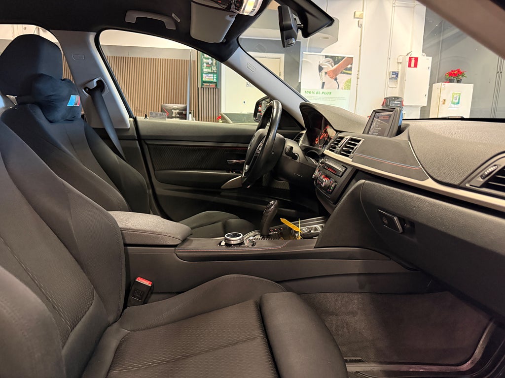 BMW 320d 2015 - miniatyr 24