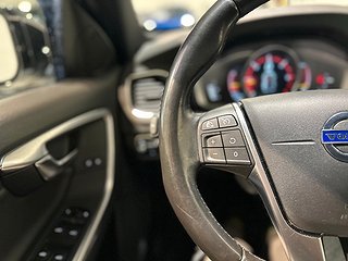 Volvo V60 Cross Country D4 Classic Summum Drag Dvärm GPS SoV