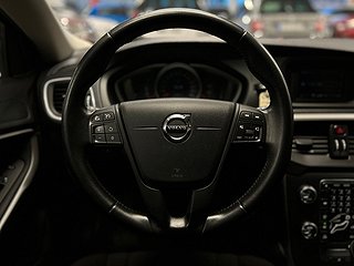 Volvo V40 D2 Geartronic Kinetic S&Vdäck/Sensorer/Kamrem bytt