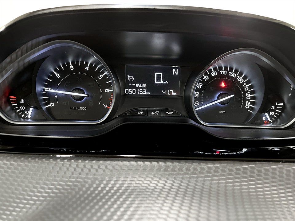 Bild på Peugeot 208 Style 1.2 PT 82hk Aut - PANO, P-SENSORER