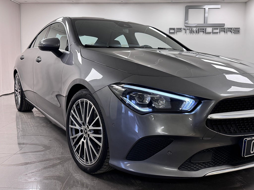 Mercedes-Benz CLA 200 Coupe 7G Aut Navi Värmare Svensksåld bild 2
