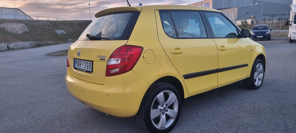 Skoda Fabia 1.6, besiktigad,kamkedja,