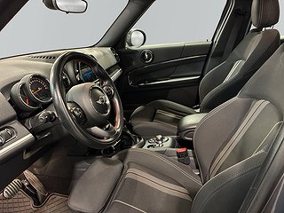 MINI Countryman Cooper SE ALL4 Salt II Psens Navi S&V-däck