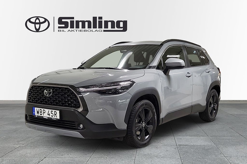 Toyota Corolla Cross 2,0 Hybrid AWD-i Style Pluspaket / Vinterhjul
