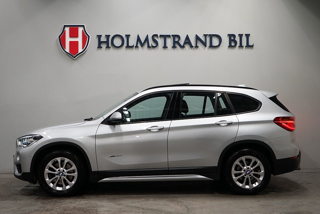 BMW X1 xDrive20d 190hk Sport line Pano Drag Kamera Rattvärme