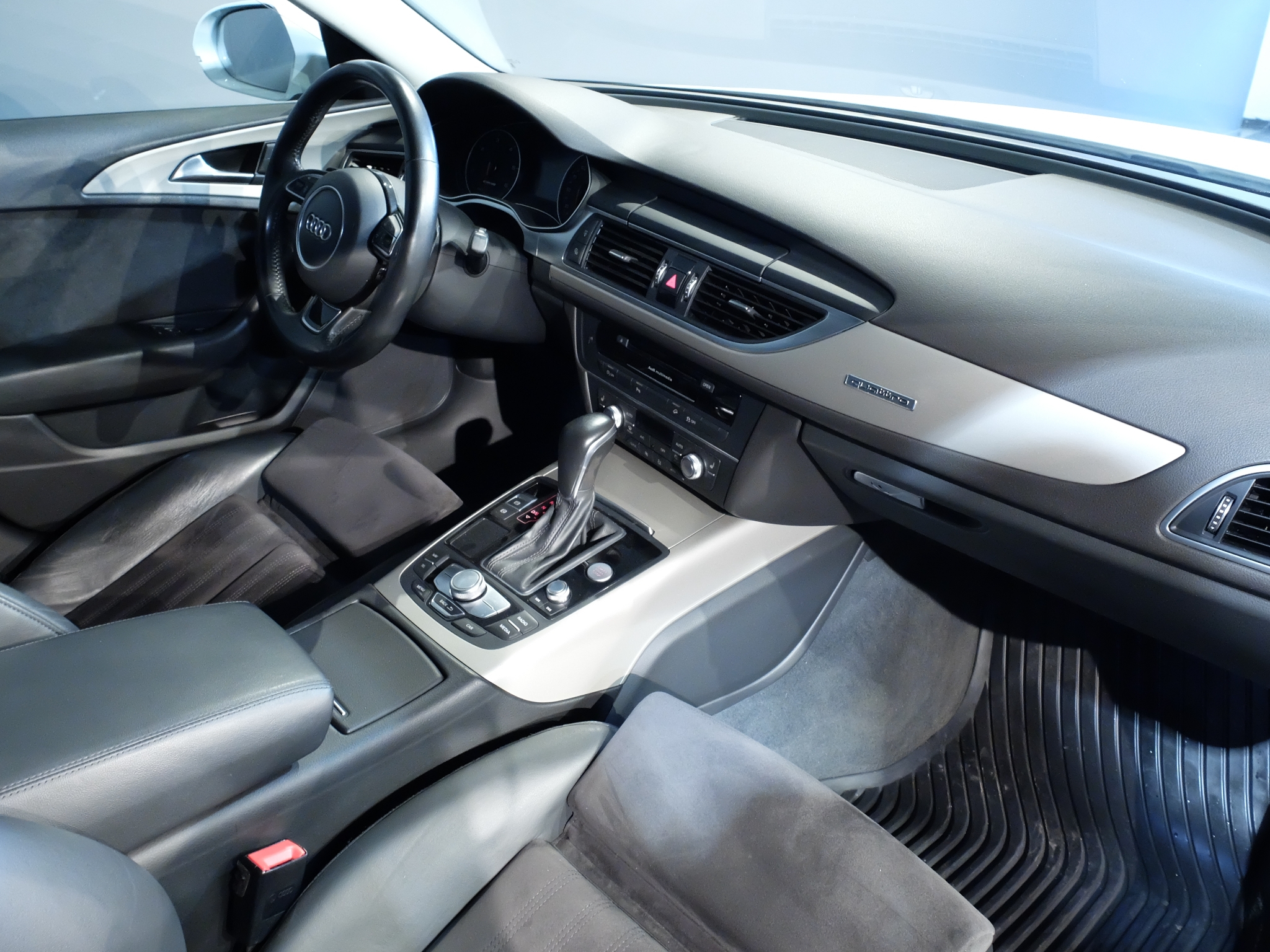 Audi A6 allroad 2017, bild 5/40