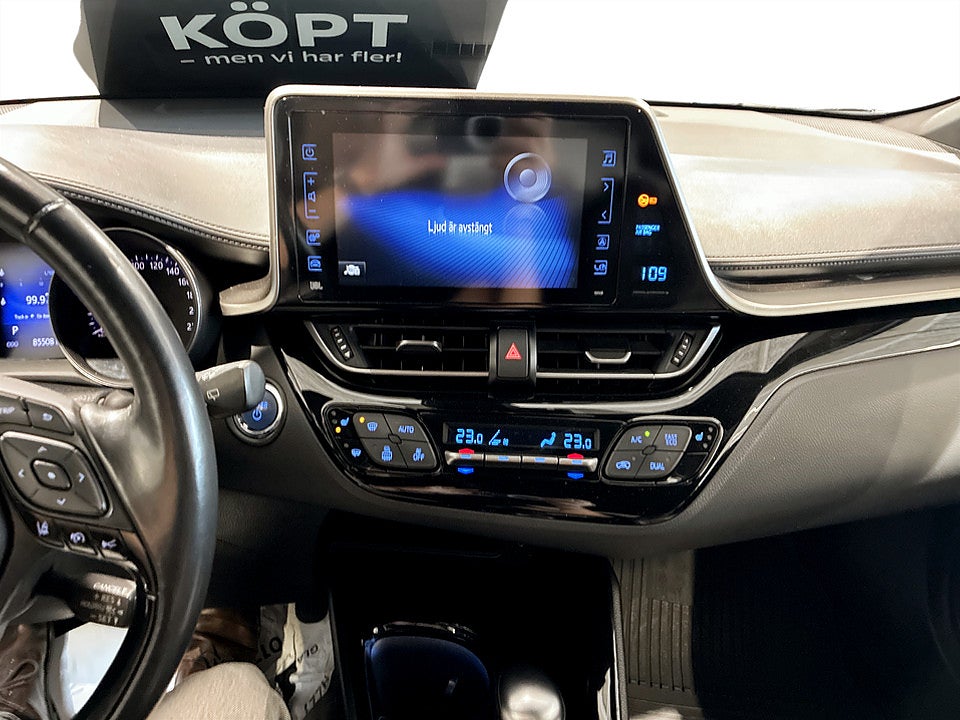 Bild på Toyota C-HR X-EDITION Teknikpaket Hybrid 122hk Aut B-KAMERA