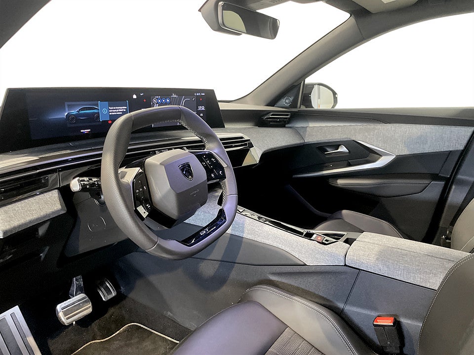 Bild på Peugeot 3008 GT Hybrid 145hk Aut B-KAMERA CARPLAY