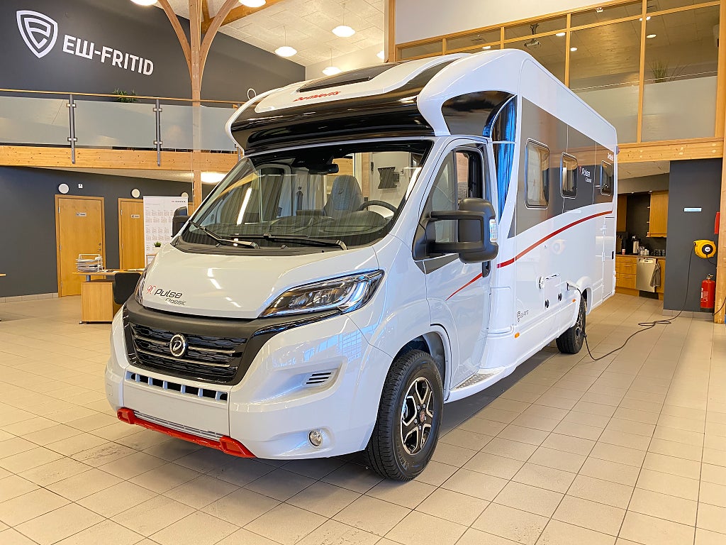 Dethleffs Pulse Classic 7051 (Aut 140hk+ALDE+Taksäng+Ugn)