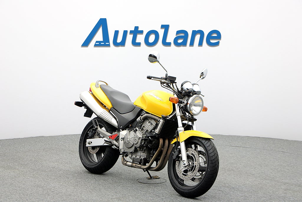 Honda CB600F HORNET* Nya däck, Nyservad* ink ventiler 