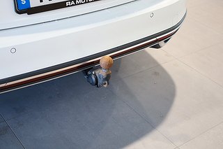 Kombi Volkswagen Passat 22 av 24