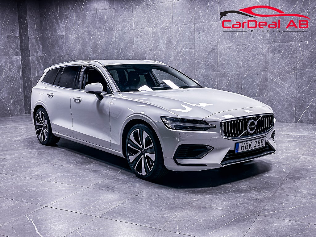 Volvo V60 Recharge T6 AWD Inscription Drag BLIS Skinn