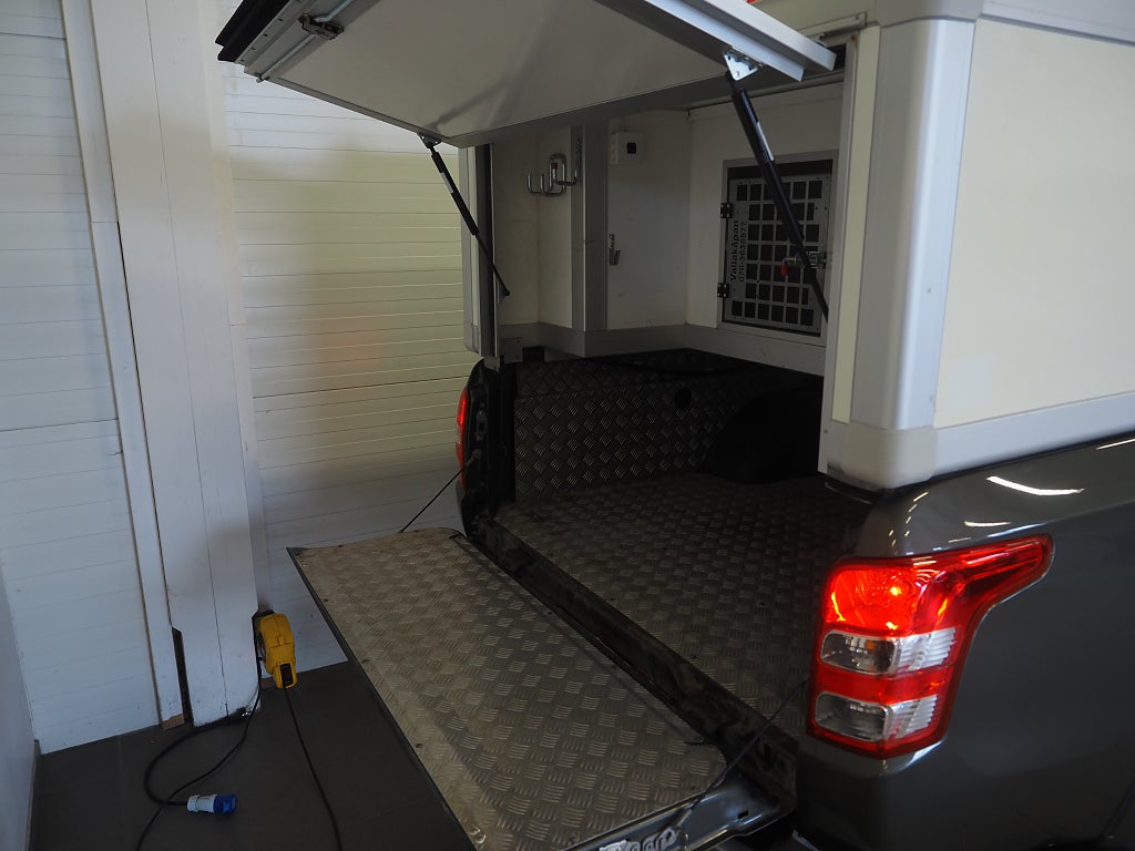 Mitsubishi L200 Dubbelhytt 2.2 Di-D 181hk | Dragkrok | Kåpa | Kamera | 2017
